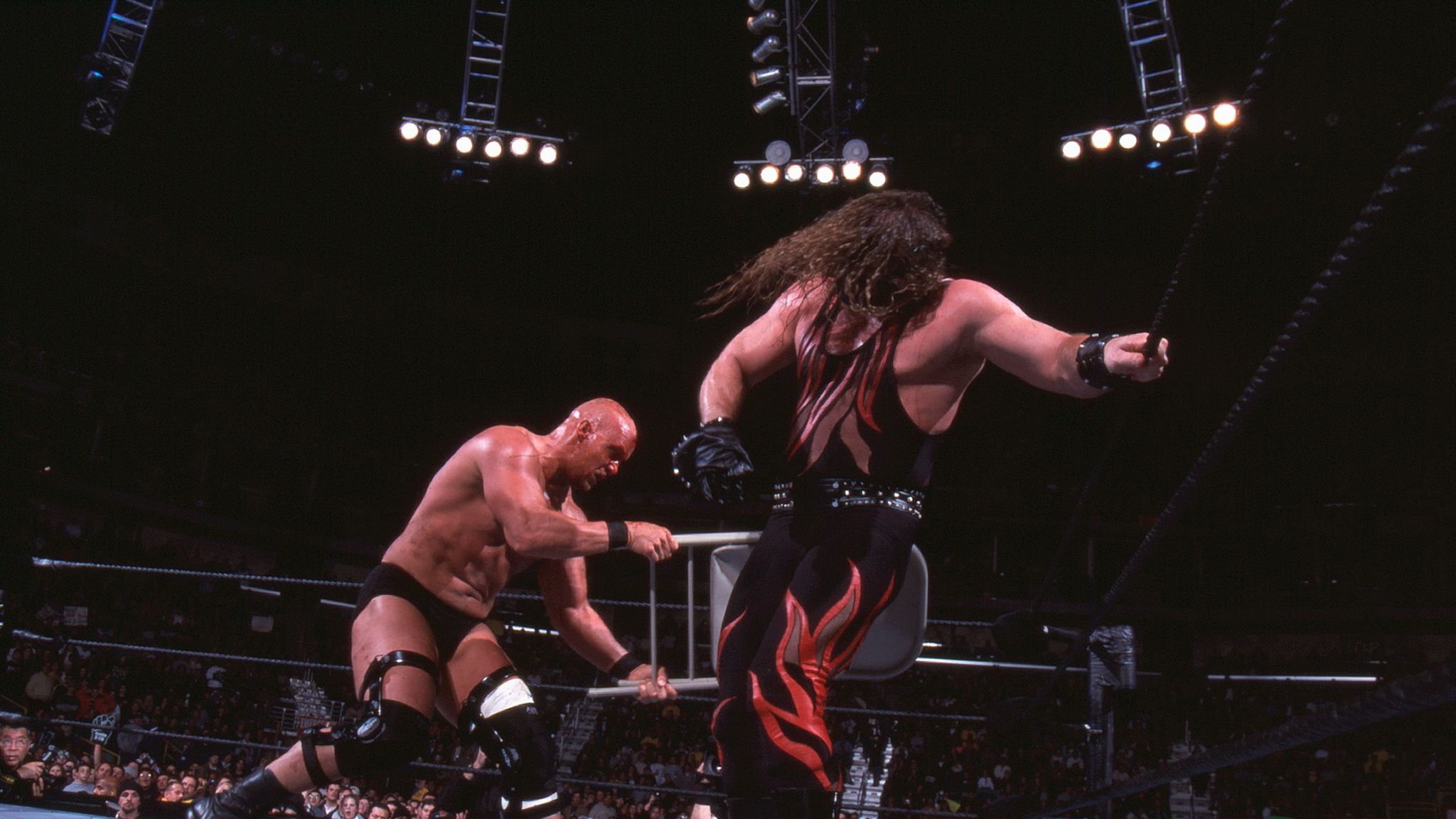 Austin e Kane na Royal Rumble de 2001