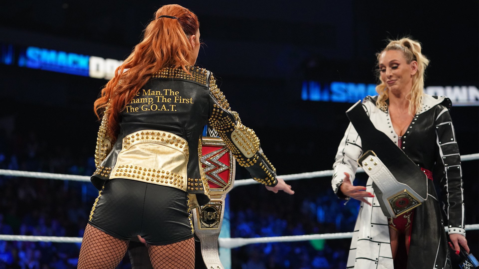 Becky Lynch e Charlotte Flair no SmackDown