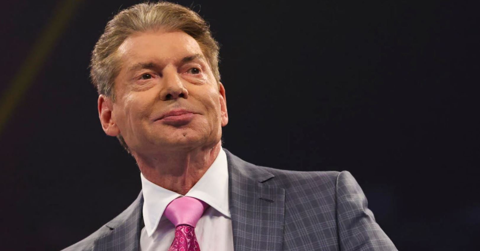 WWE descarta política polêmica de Vince McMahon