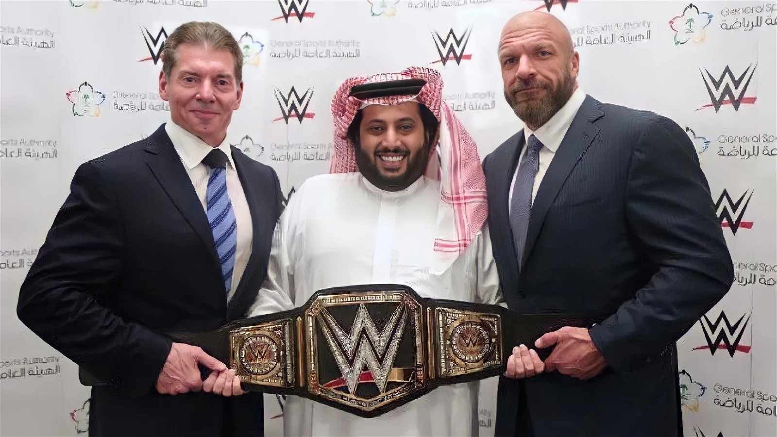 O que acontece se a WWE for vendida?