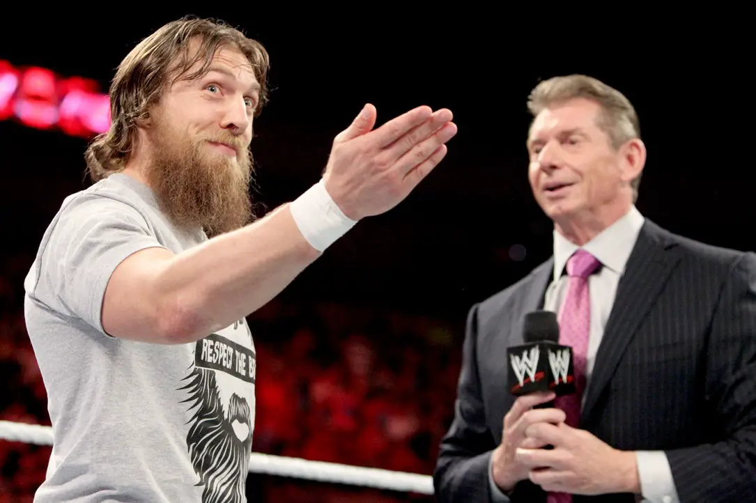 Bryan Danielson revela que Vince McMahon o perguntou sobre a AEW