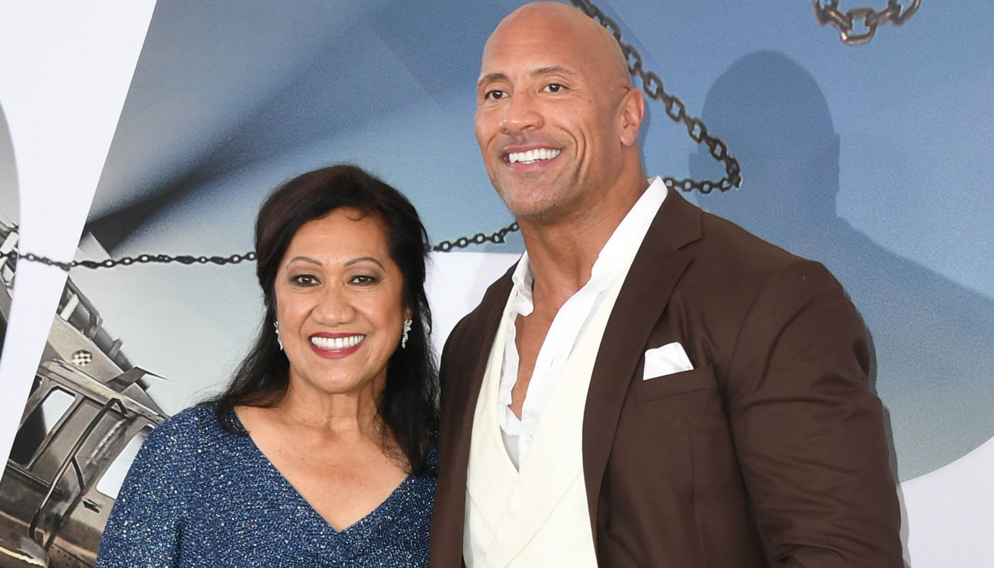 The Rock e sua mãe, Ata Johnson, que quer o retorno do filho para a WWE