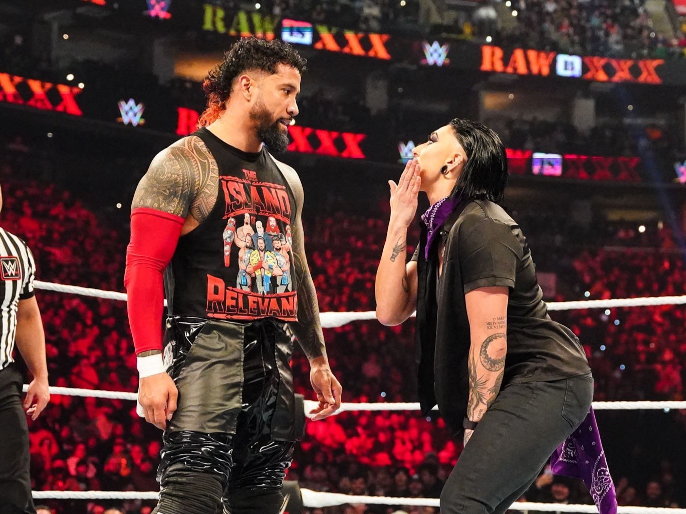 Evento principal da WrestleMania 39 Noite 1 definido por "razões políticas"