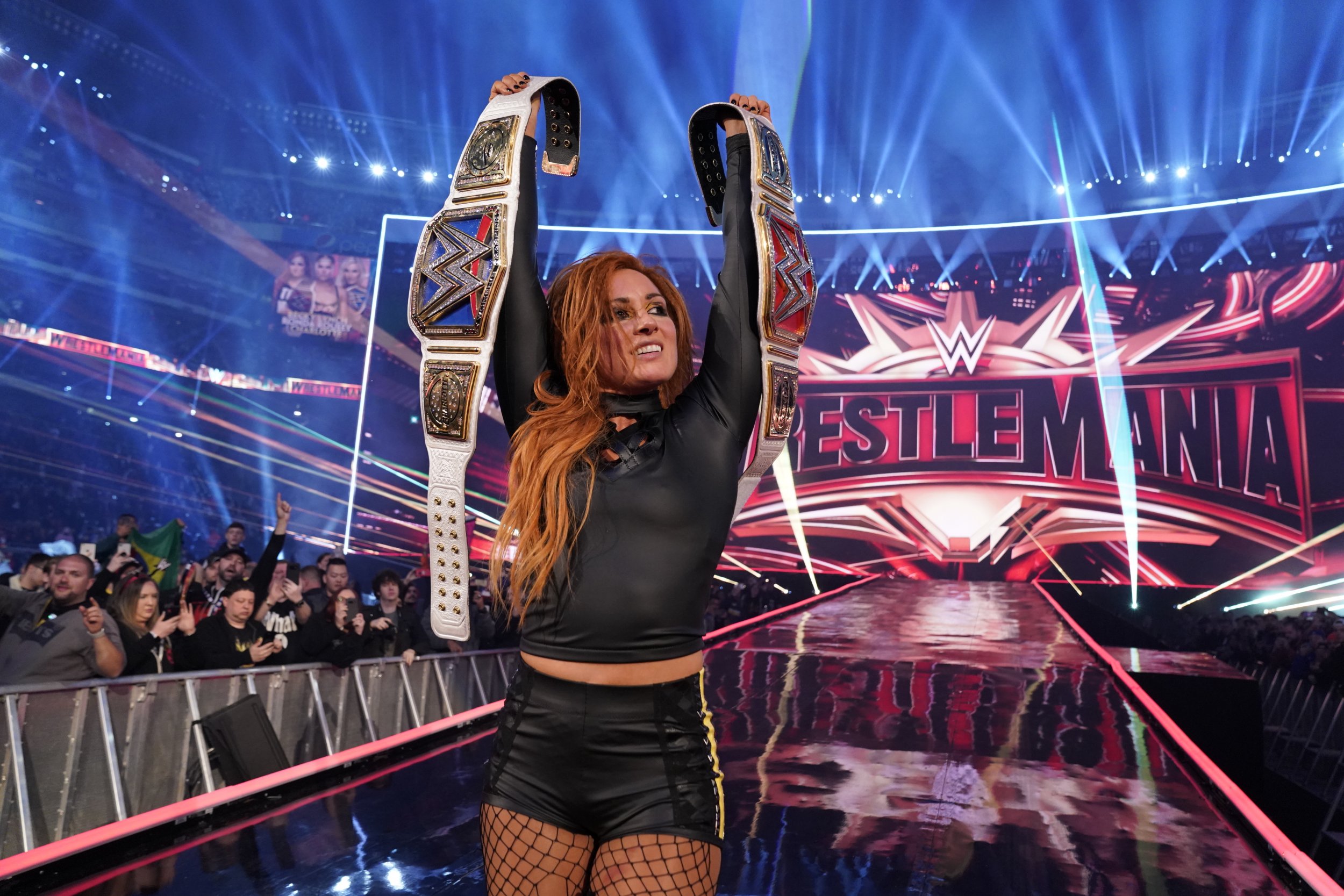 Becky Lynch acredita que lutará nas duas noites da WWE WrestleMania 39