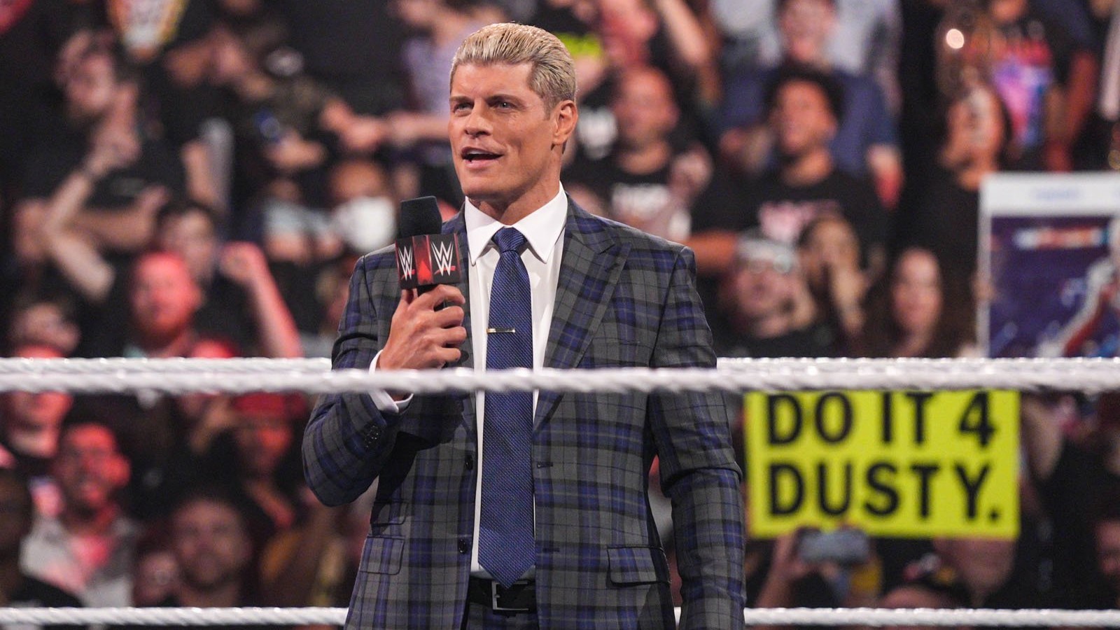 Cody Rhodes no WWE Raw - 15 05 23