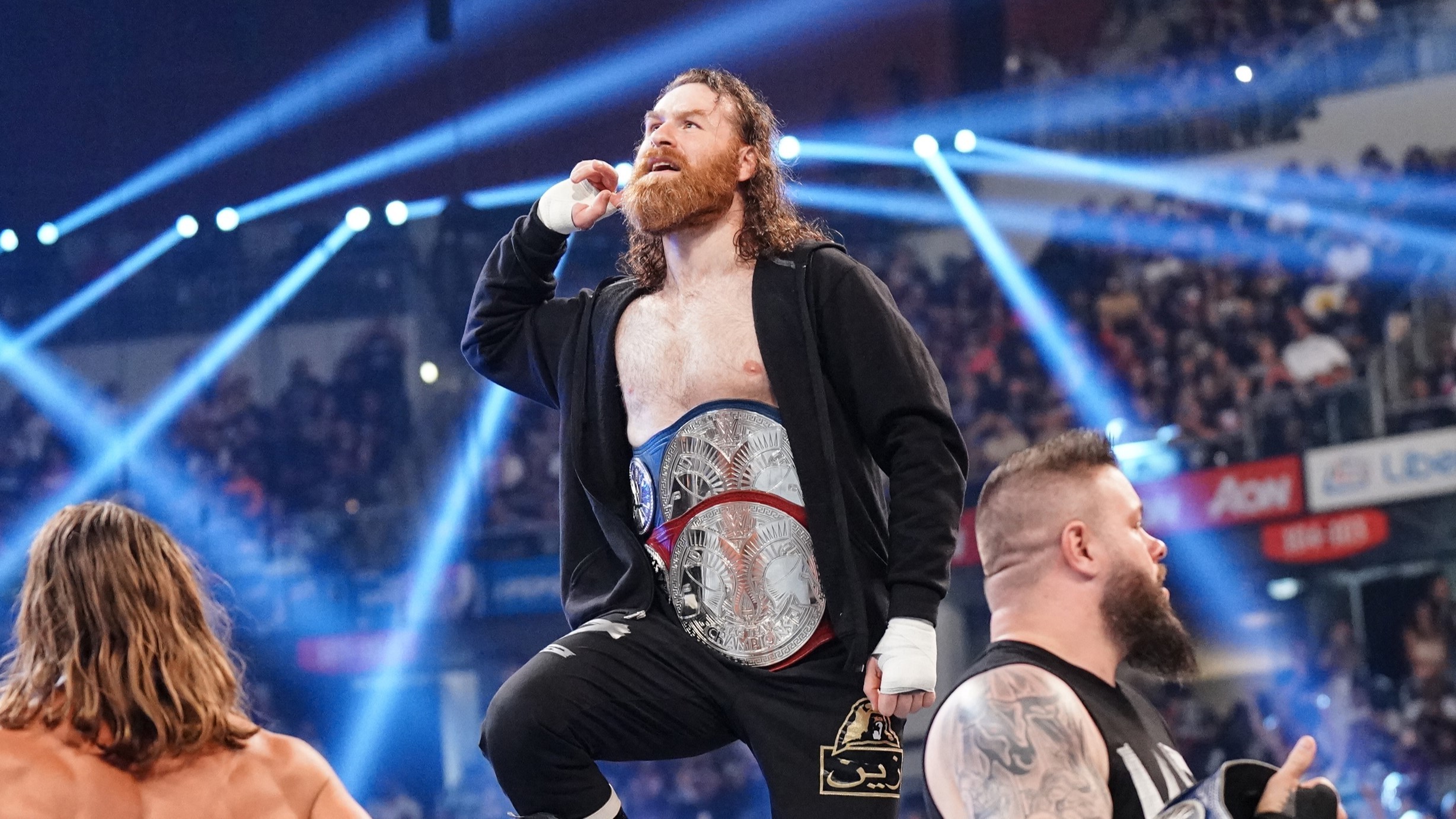 Sami Zayn revela que teve um corte salarial para se juntar à WWE