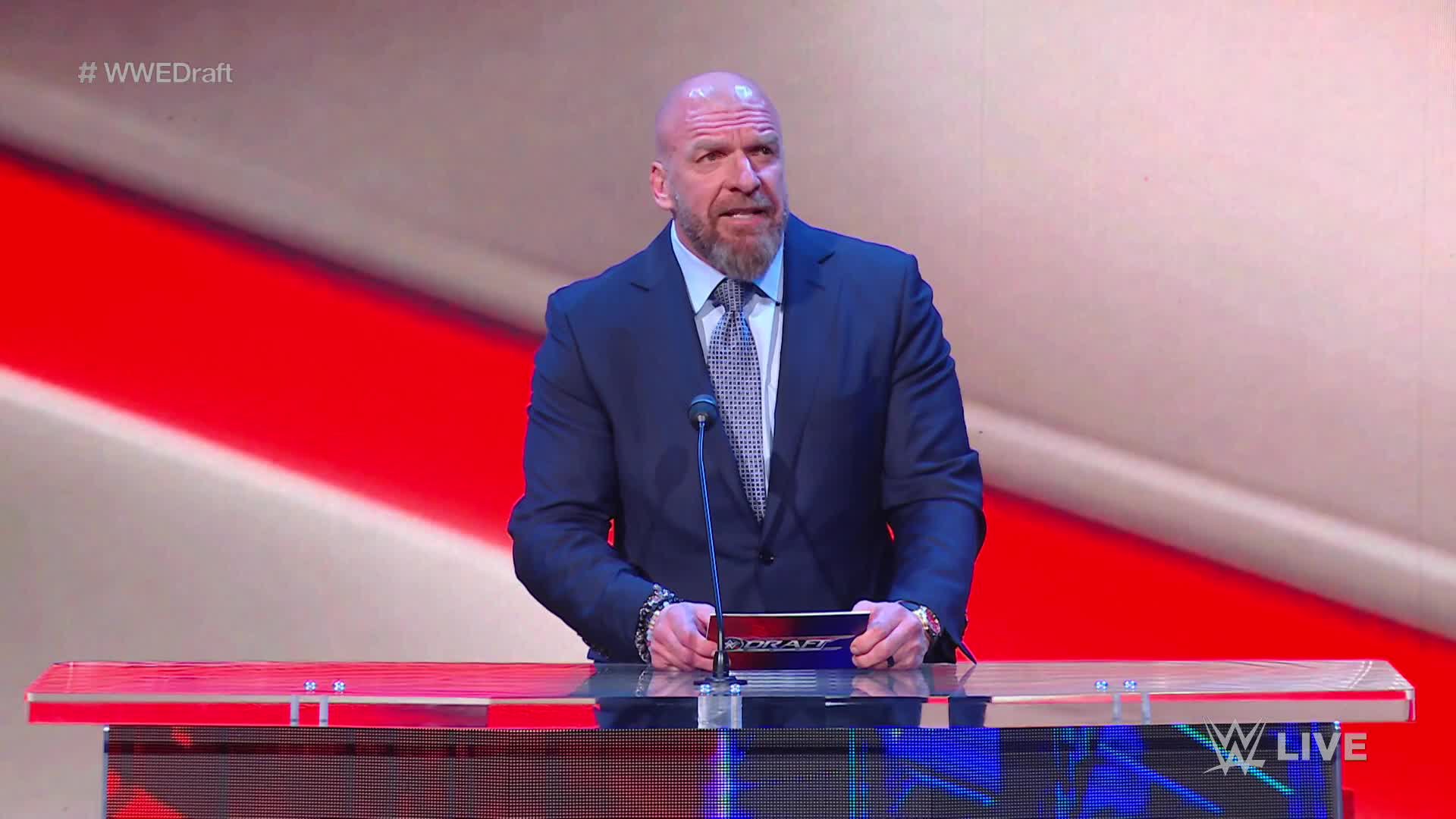 Resultados completos da noite 2 do WWE Draft