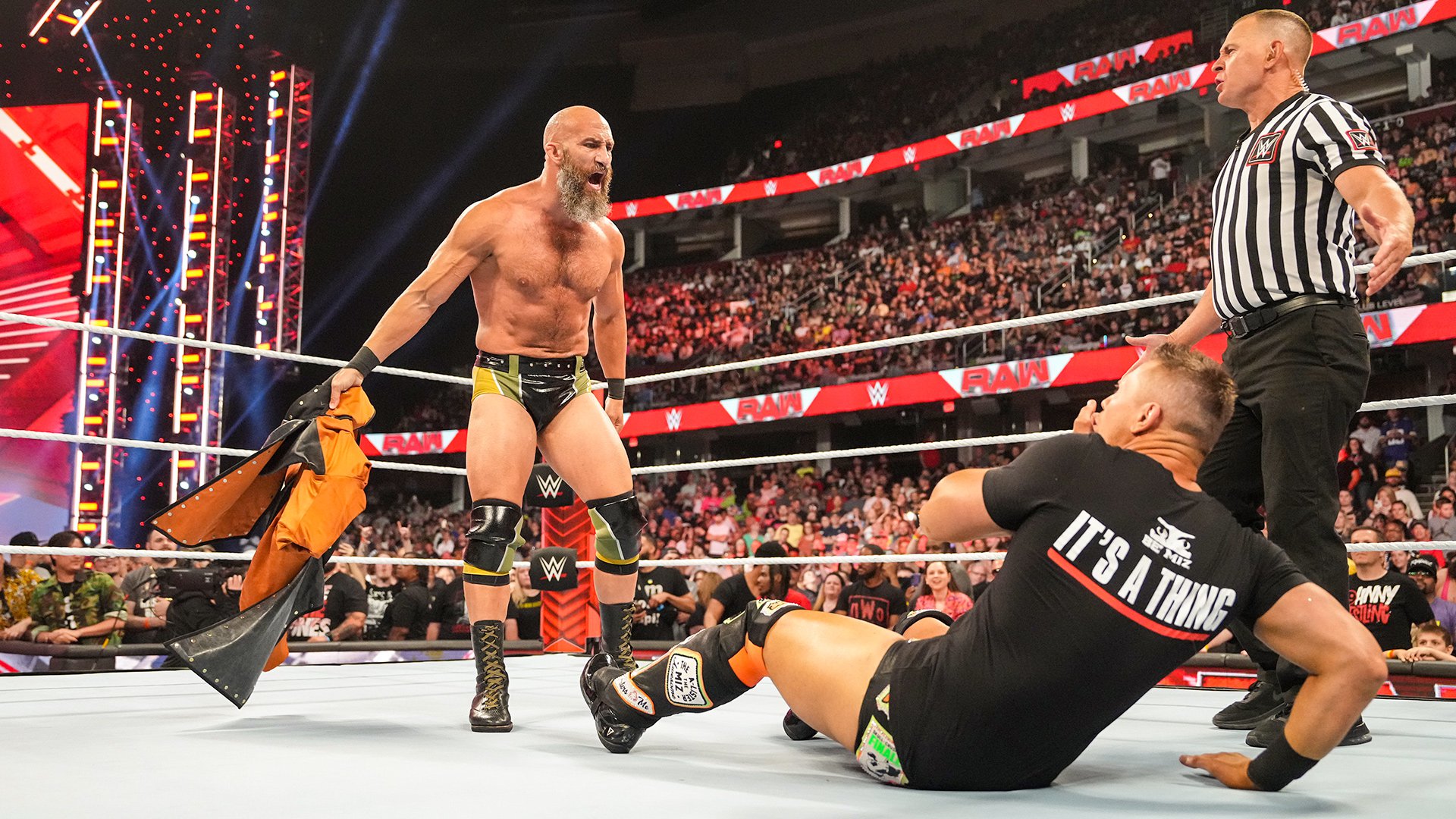 Tommaso Ciampa retorna no WWE Raw