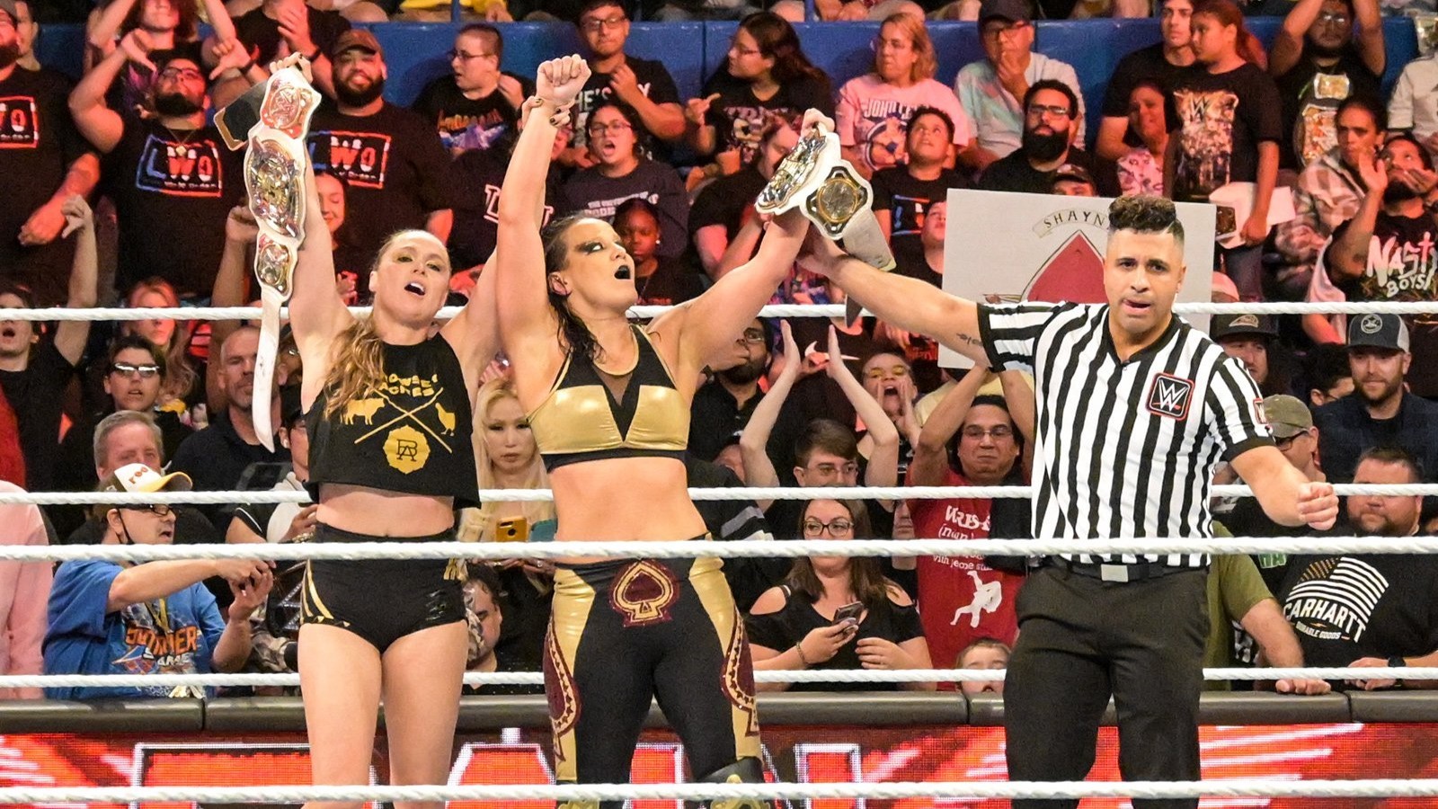 Shayna Baszler afirma que só há uma dupla de verdade na WWE