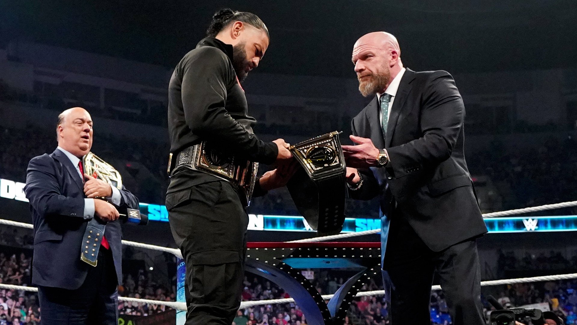 Roman Reigns Recebe Nova Versão Do Undisputed WWE Universal ...