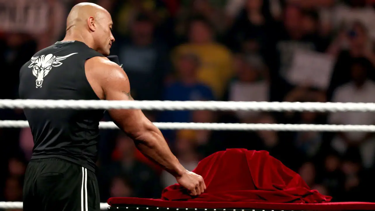 WWE pode revelar novo cinturão no SmackDown de hoje