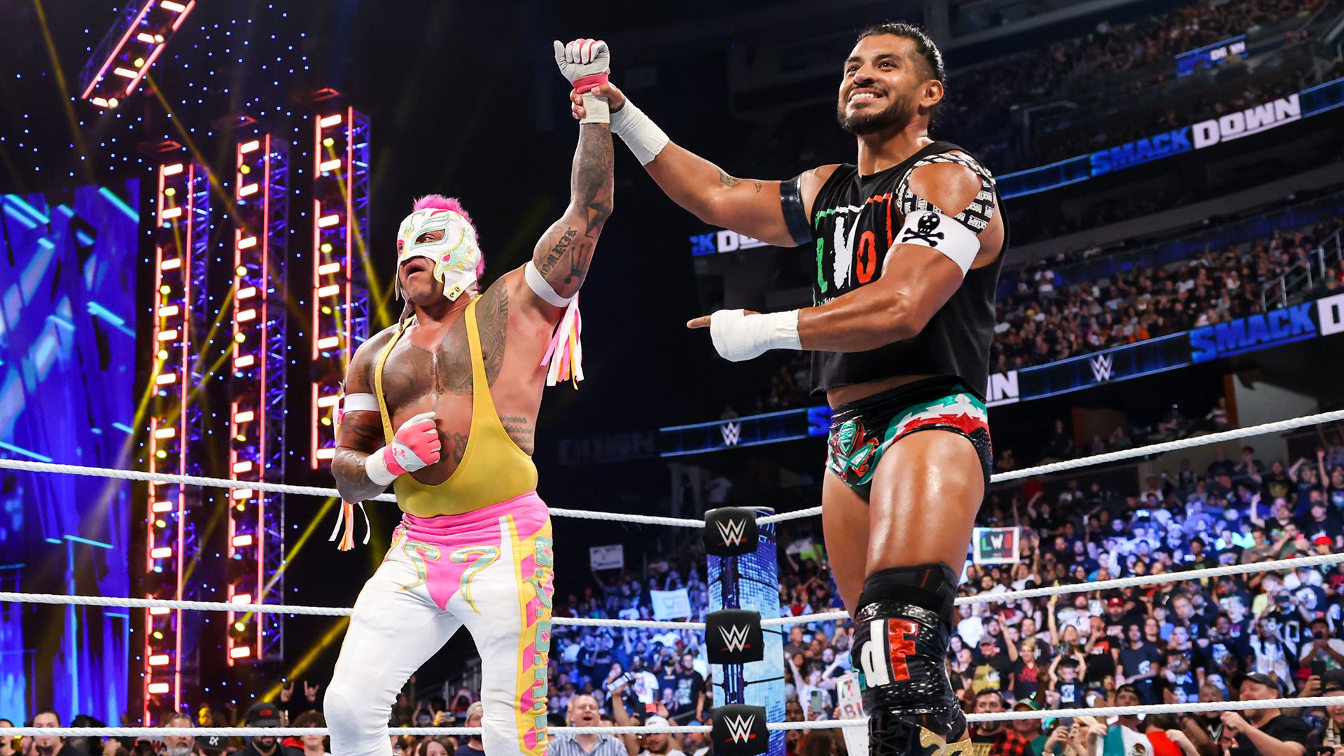 WWE quer um campeão latino