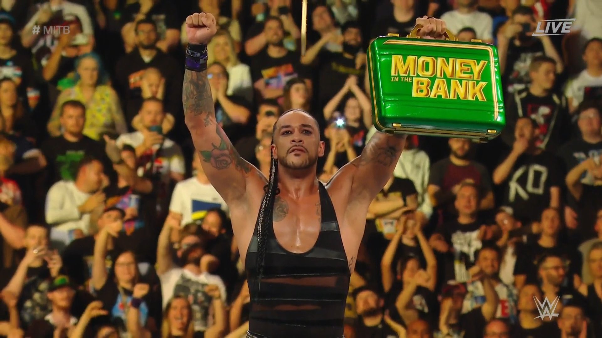 Damian Priest vence o WWE Money in the Bank