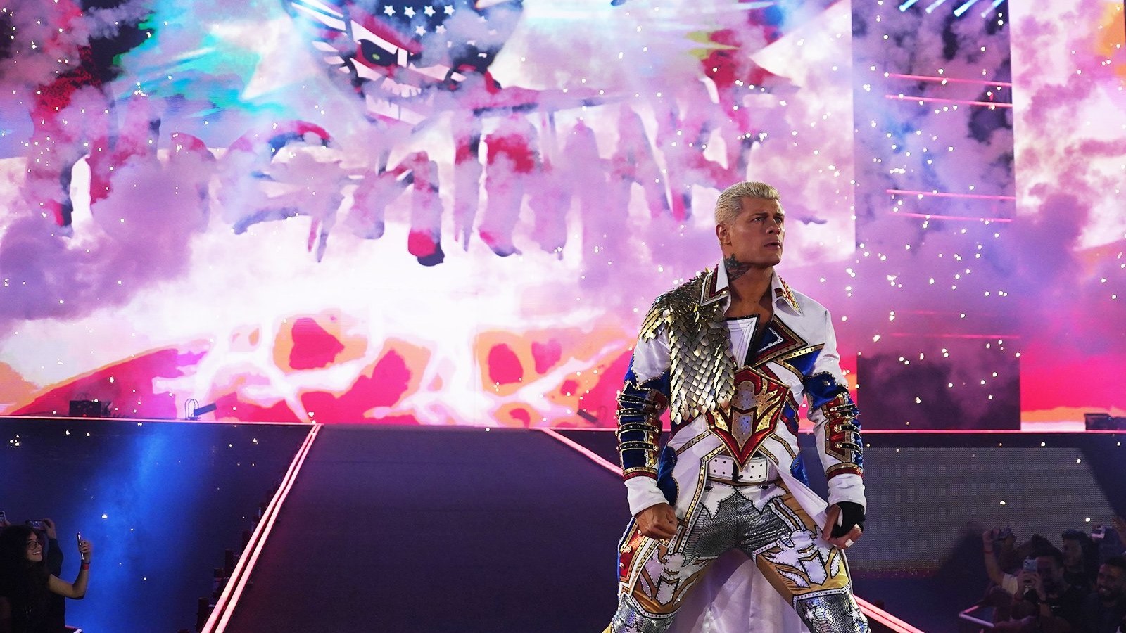 Cody Rhodes não quer mais responder perguntas sobre AEW