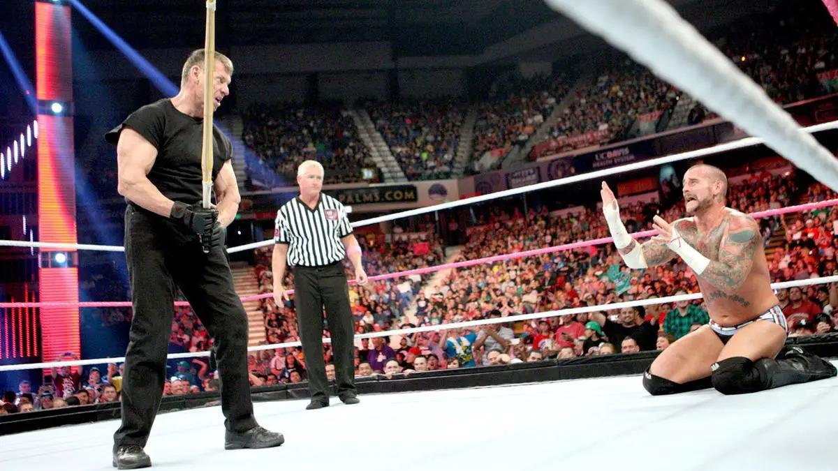 Vince McMahon recusou trazer CM Punk de volta à WWE