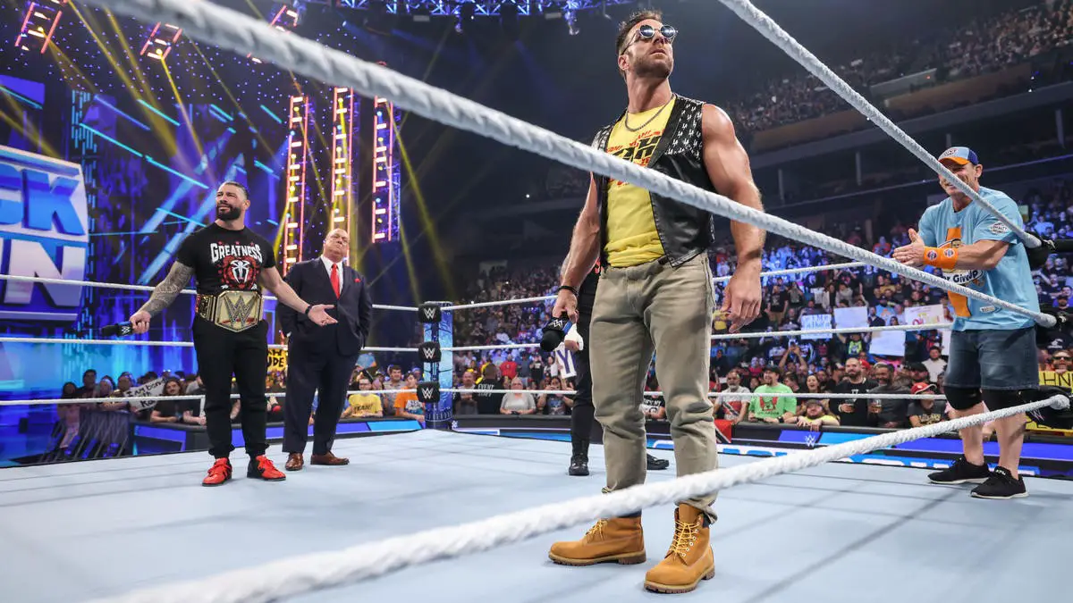 3 motivos para LA Knight vencer Roman Reigns no WWE Crown Jewel 2023