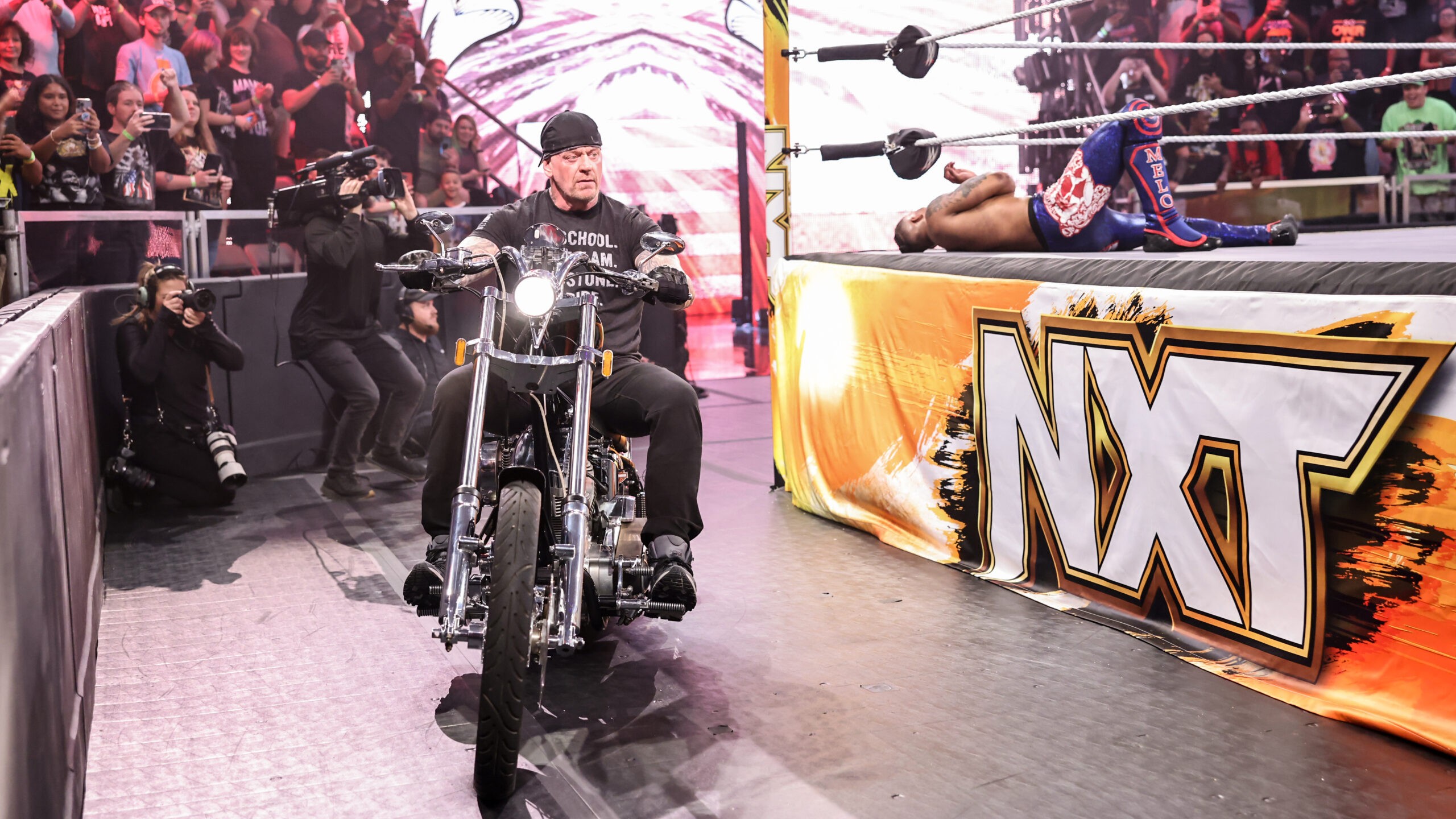 Undertaker apareceu no WWE NXT