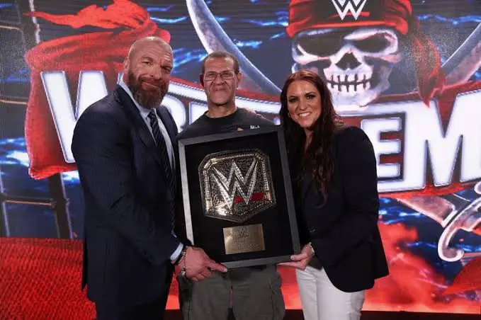 Vladimir, o superfã da WWE