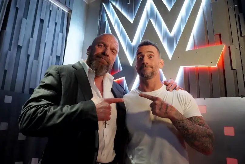 WWE não mudou planos da Royal Rumble após retorno de CM Punk — WrestleBR