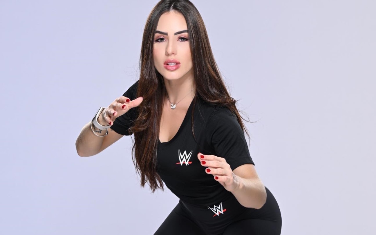 Brasileira Giovanna Eburneo explica saída da WWE: "Me senti em perigo"