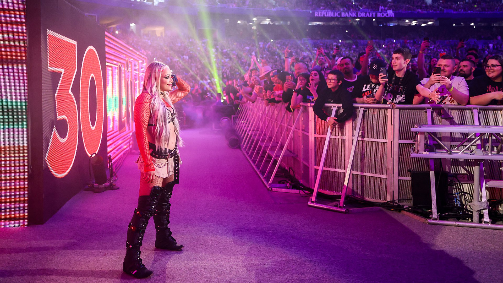 Liv Morgan retorna na WWE Royal Rumble em 30º lugar