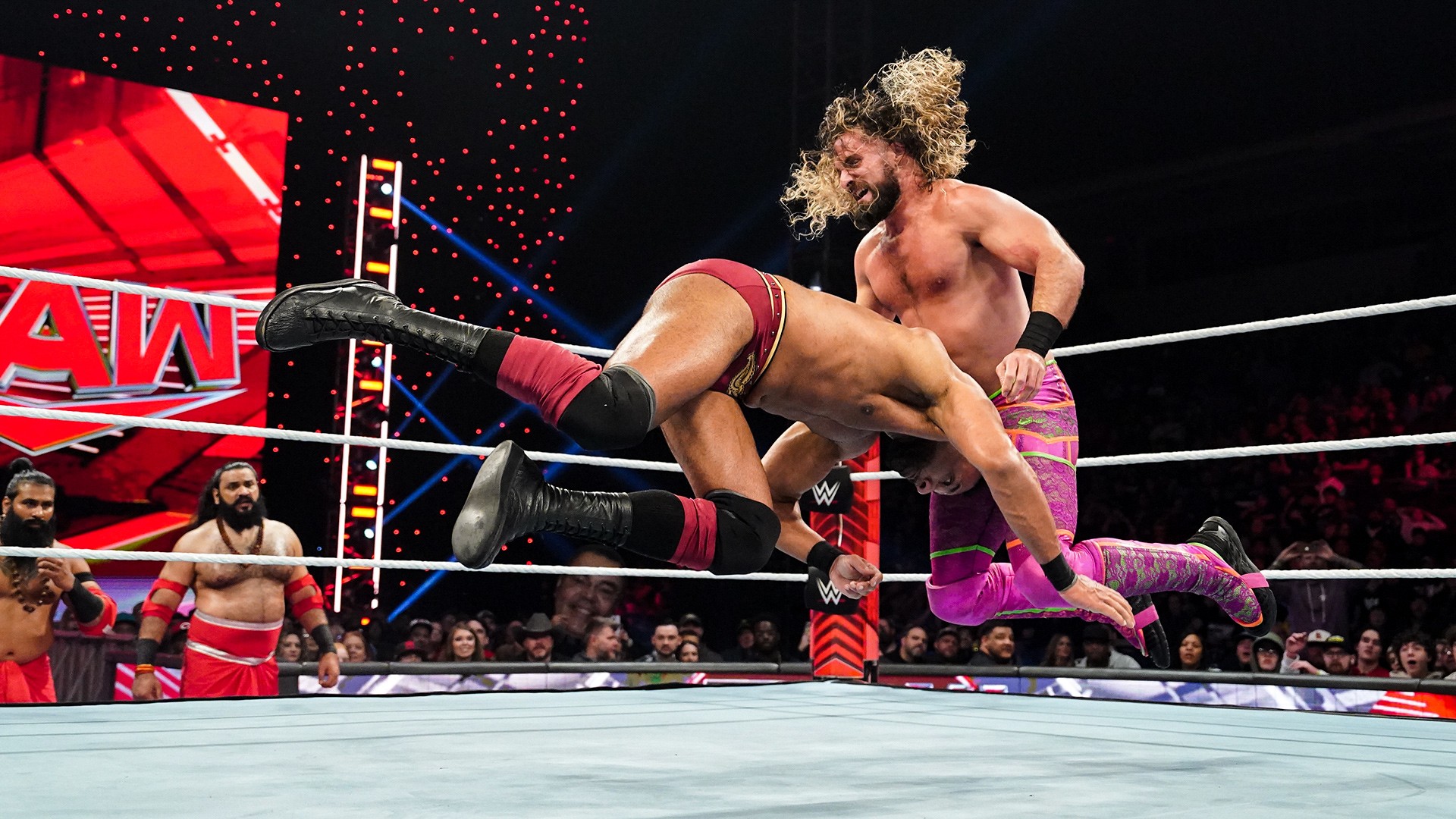 Seth Rollins pode ter se lesionado no WWE Raw