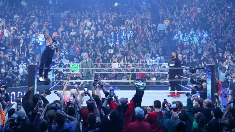 The Rock "insistiu muito" para substituir Cody Rhodes; não estava planejado para WrestleMania