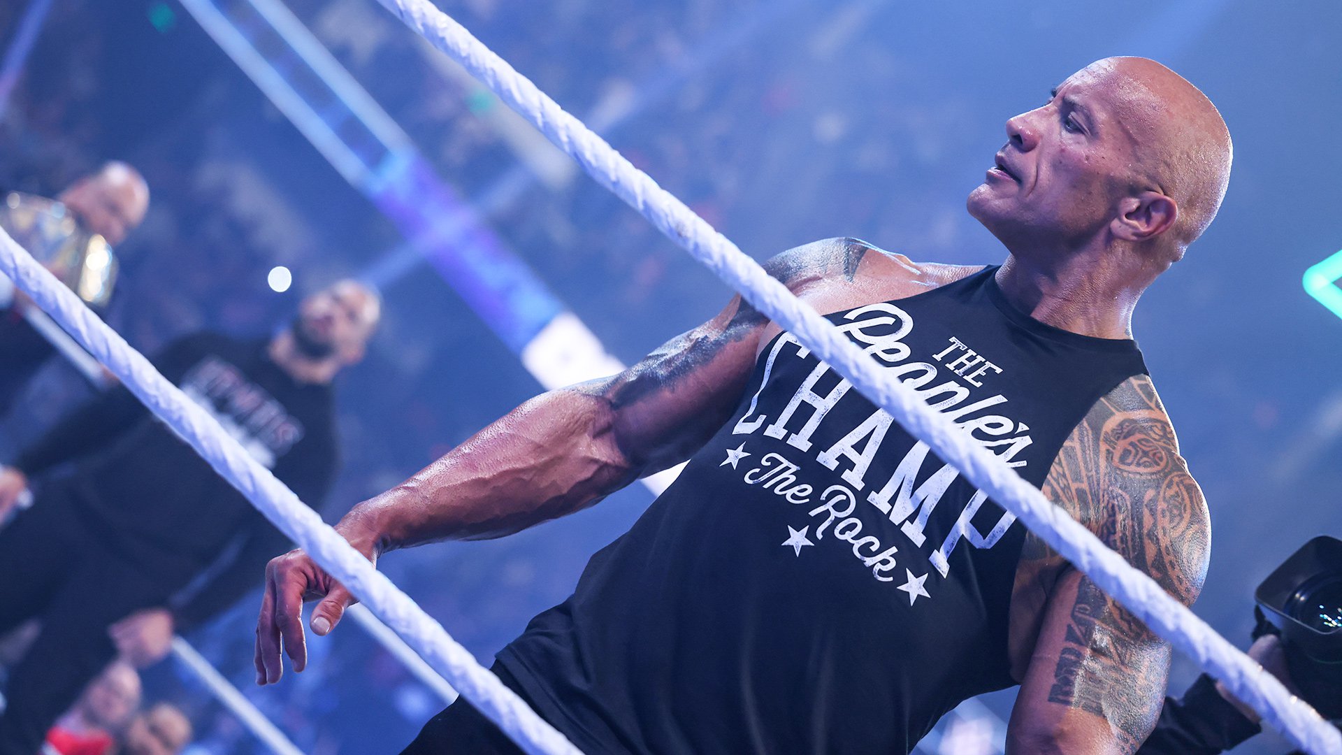 The Rock quer vencer Roman Reigns