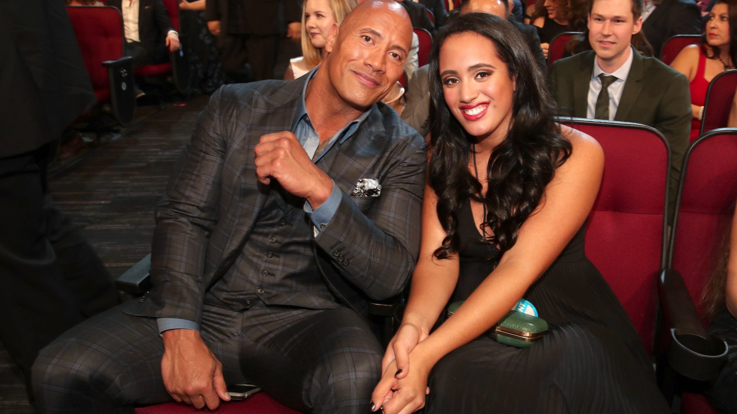 Ava e The Rock