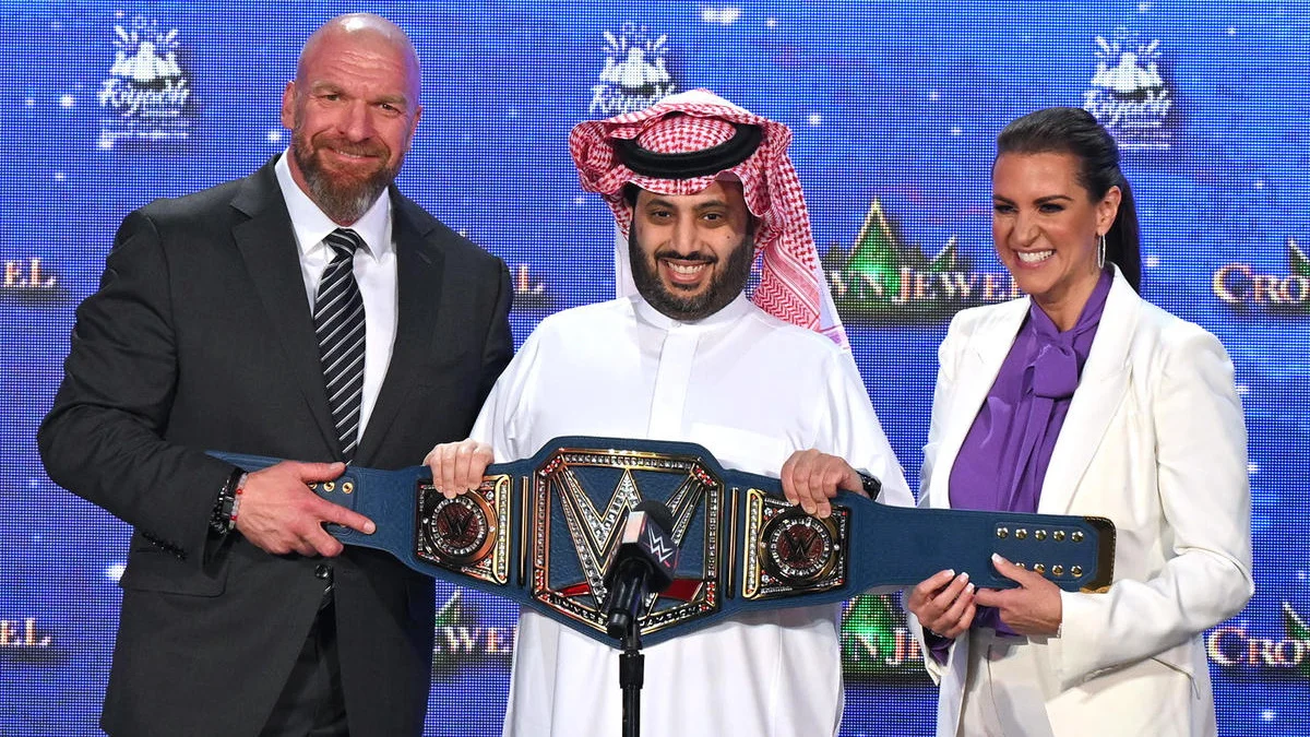 WWE estuda levar eventos maiores para a Arábia Saudita