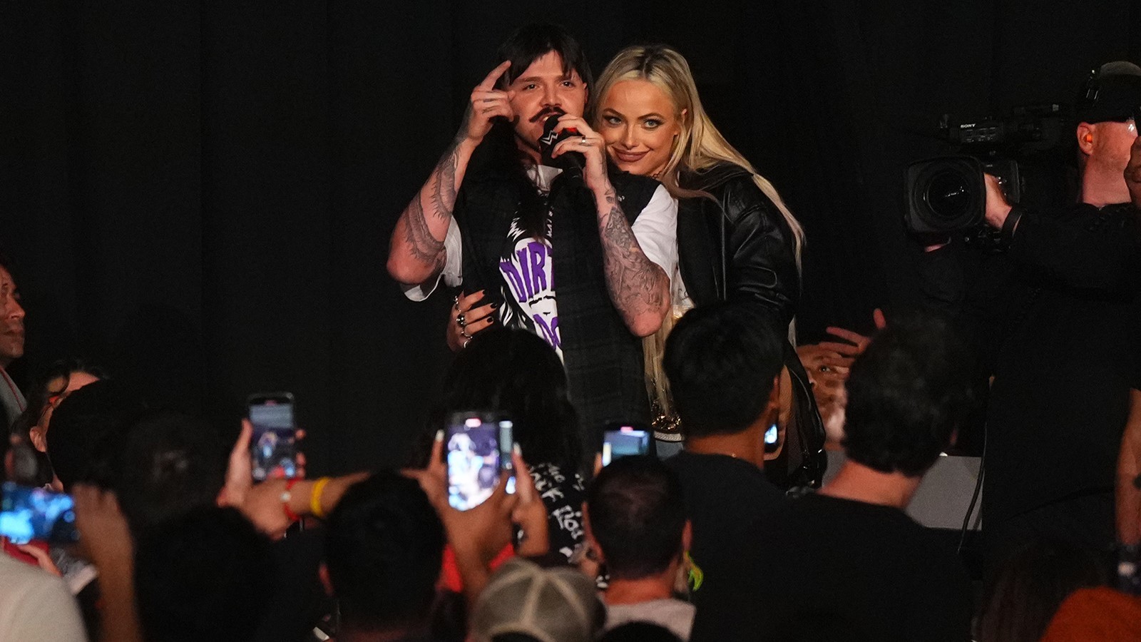 Dominik Mysterio e Liv Morgan