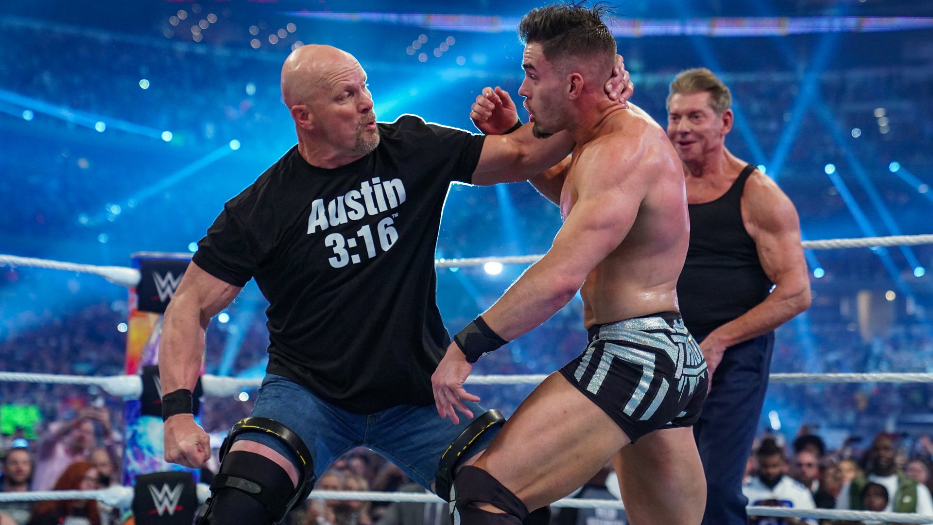 "Stone Cold" Steve Austin e Austin Theory