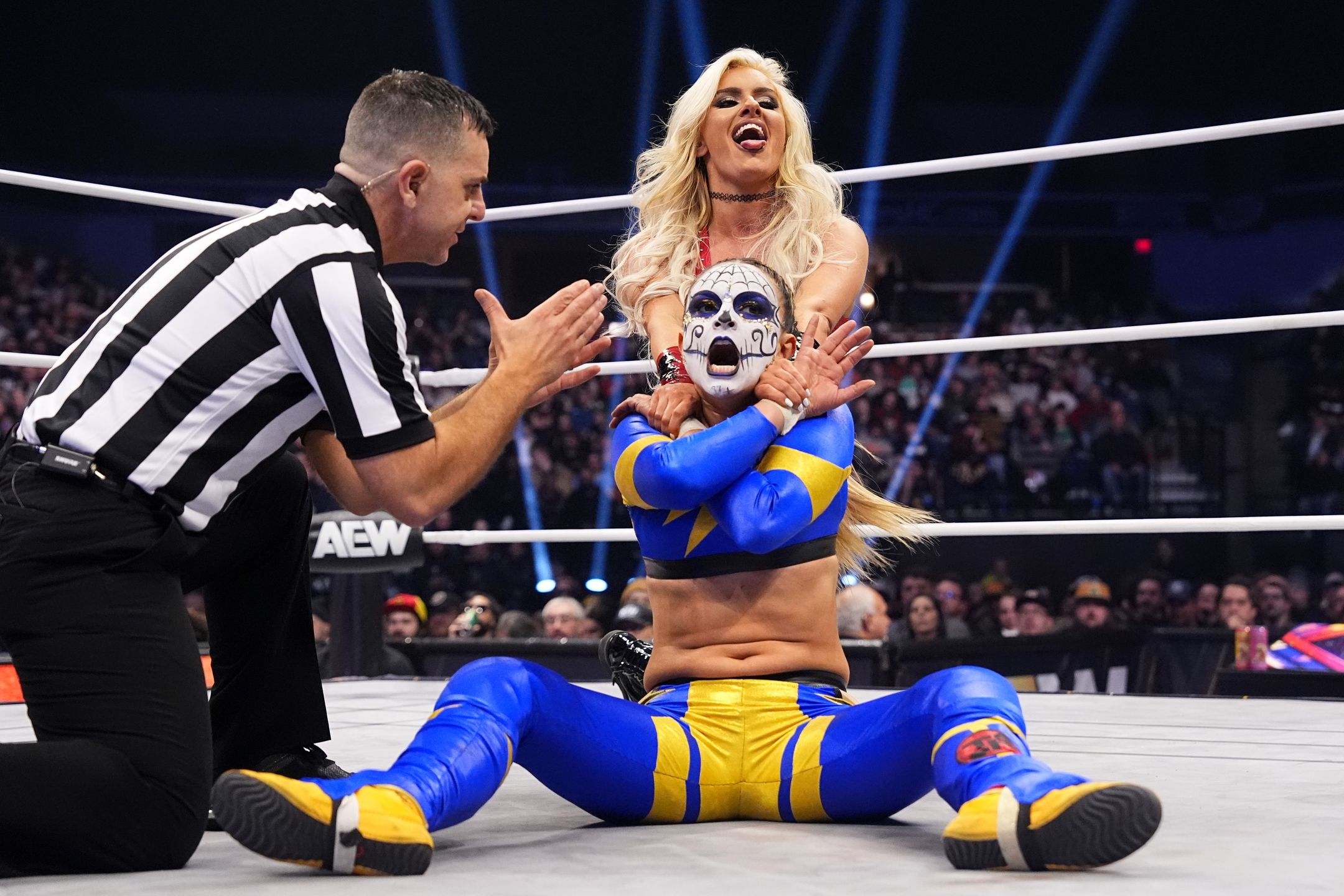 Thunder Rosa e Mariah May