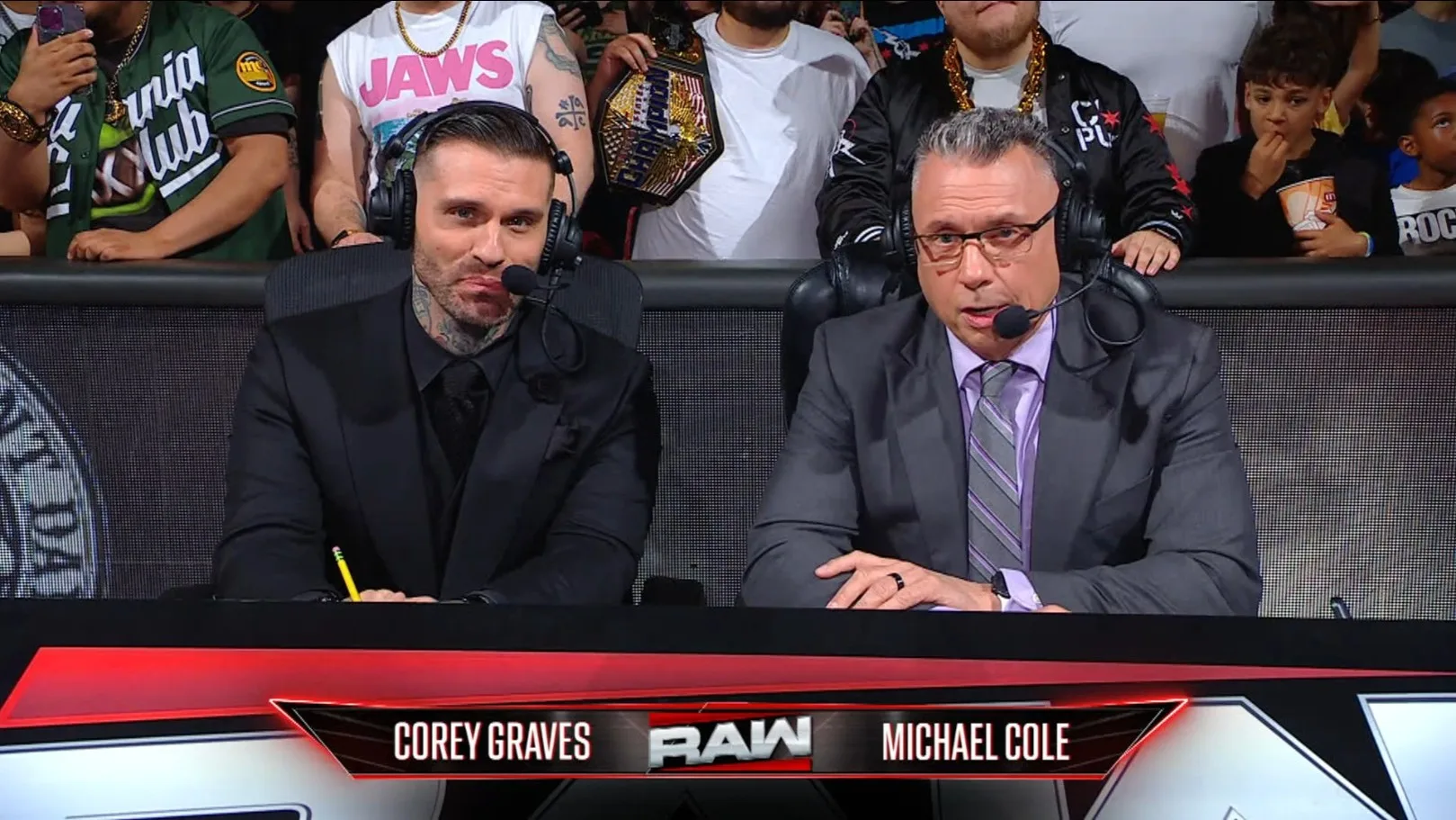 Corey Graves elogiado na WWE após retorno ao RAW