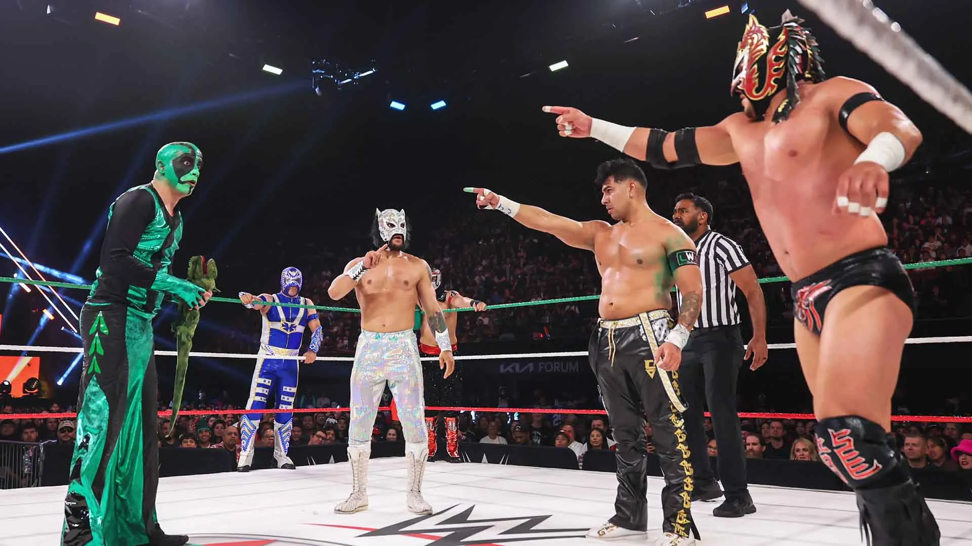 Mr. Iguana foi um sucesso no Worlds Collide da WWE