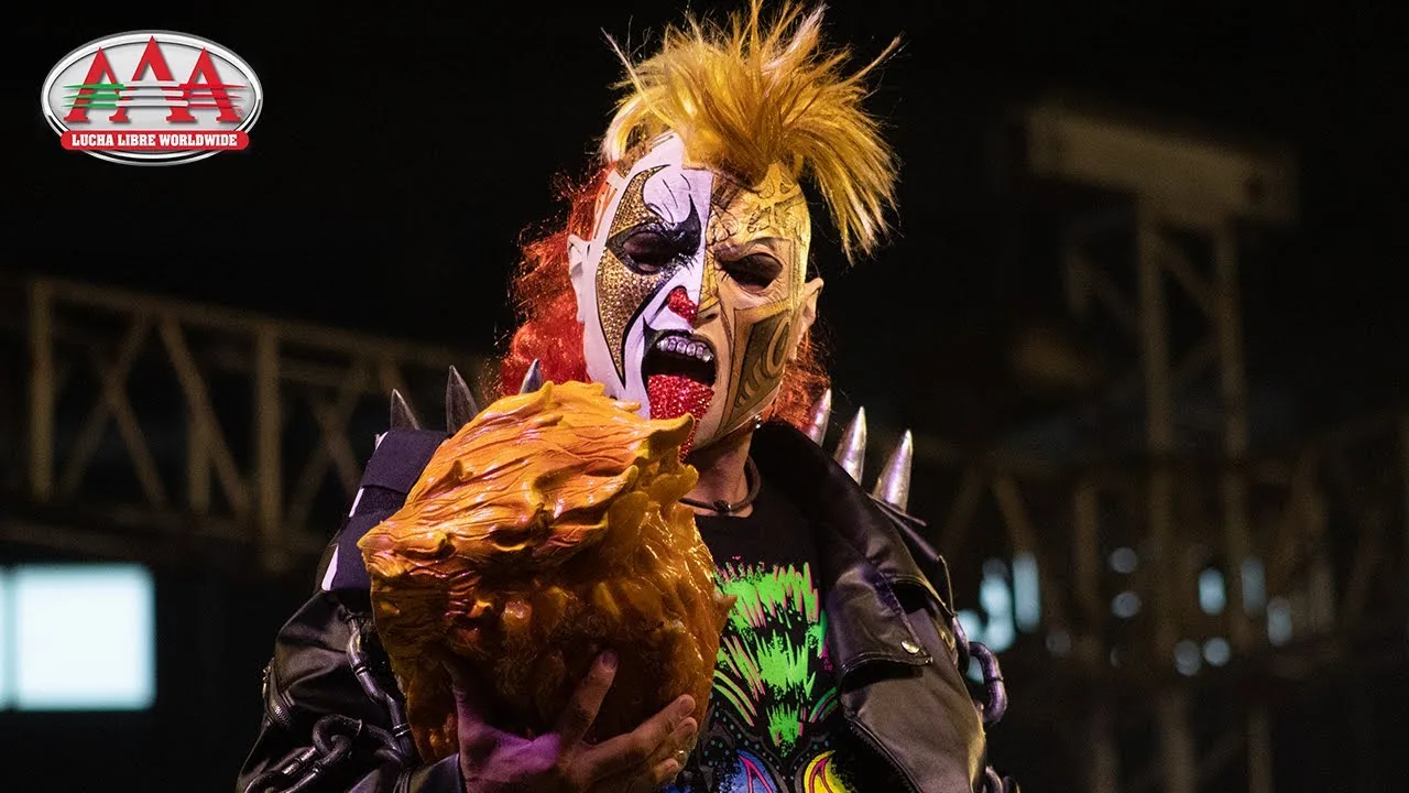 Psycho Clown assina com a WWE