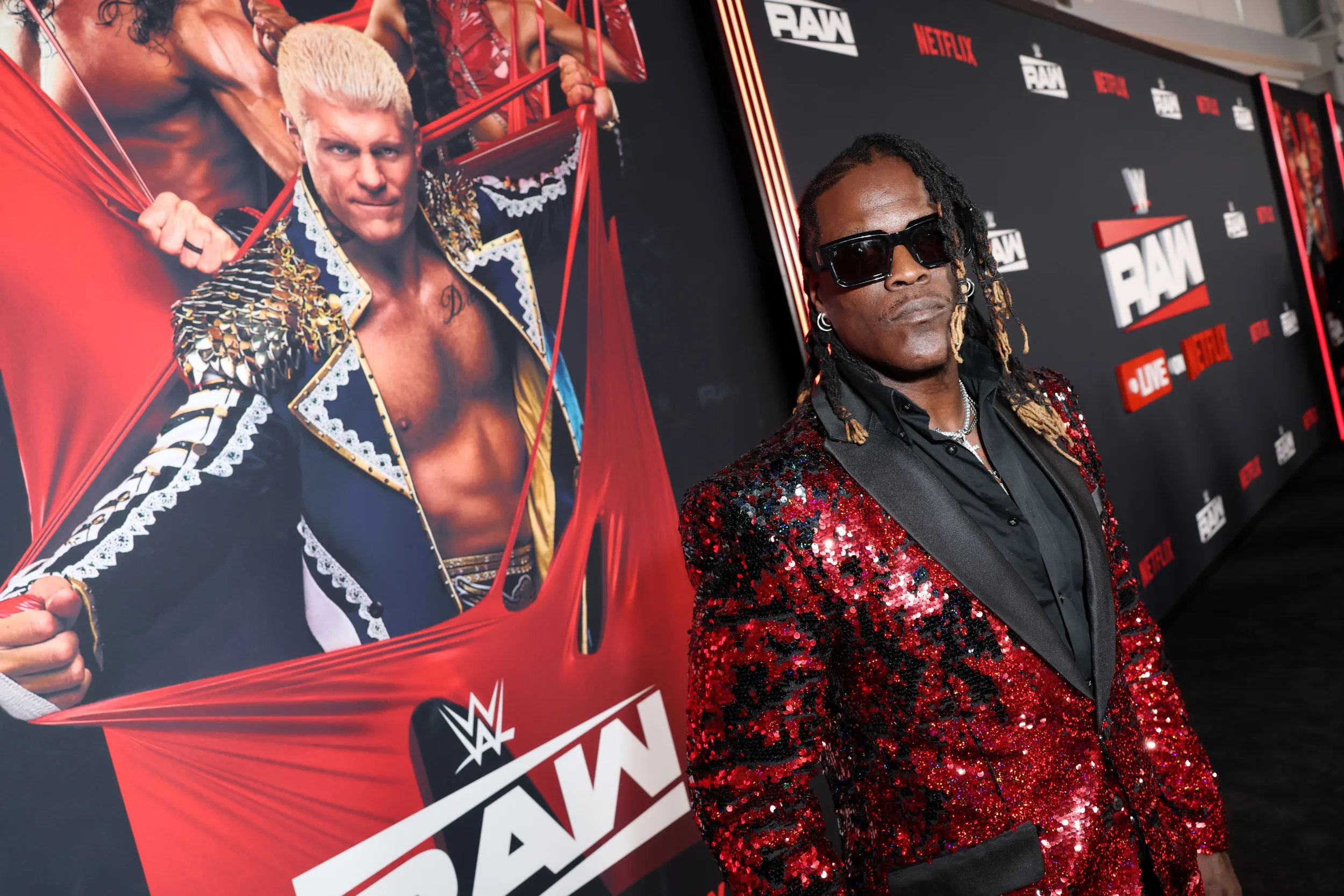 Nick Khan teve papel crucial no retorno de R-Truth à WWE