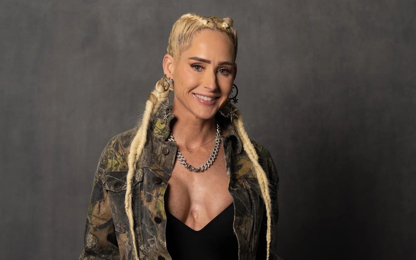 Michelle McCool sobre o WWE Evolution: “aguardando uma ligação”