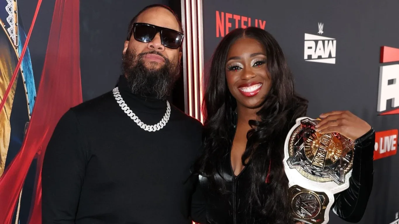 Naomi e Jimmy Uso revelam dificuldades para ter filhos no passado