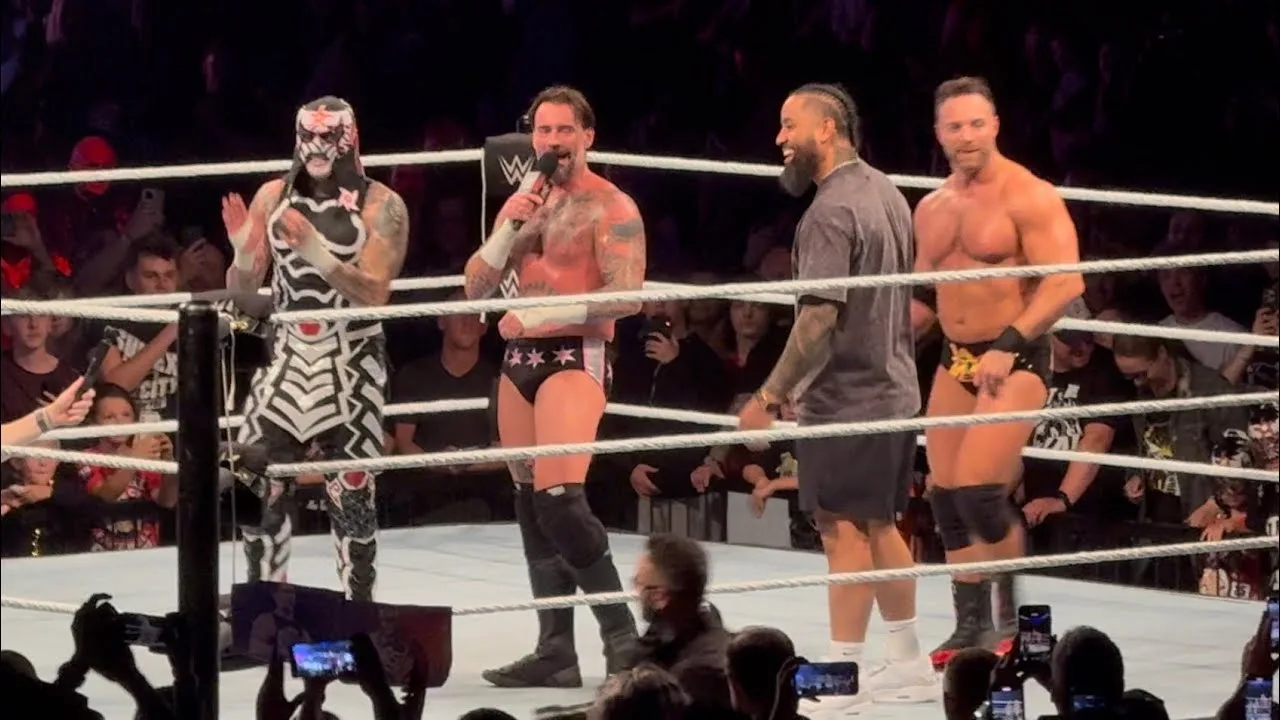 CM Punk, LA Knight e Penta derrotam The Judgment Day antes do WWE Clash em Paris