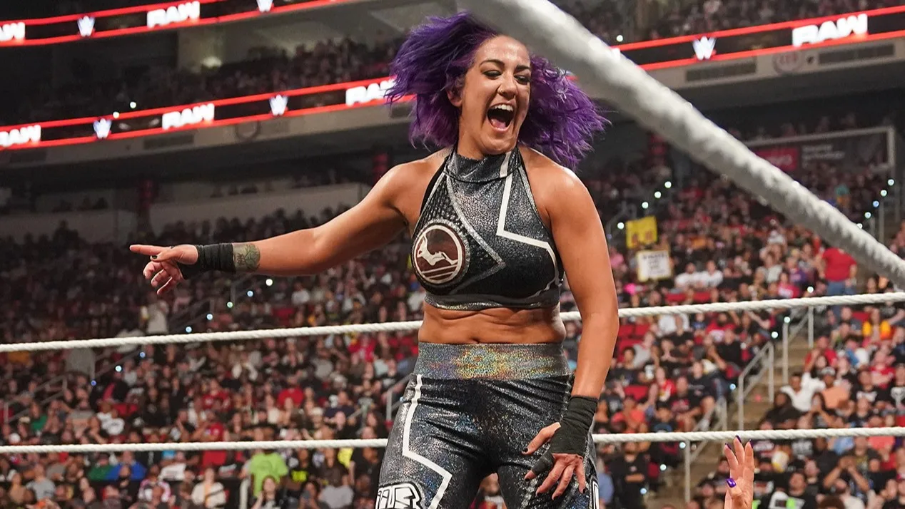 Bayley critica gráfico no WWE Raw