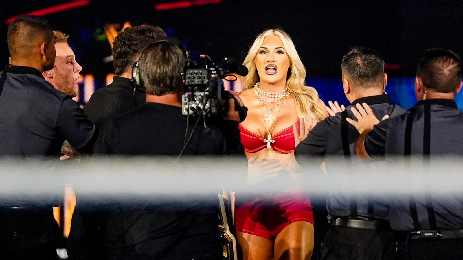 Tiffany Stratton terá defesa do título feminino, mas não no Wrestlepalooza