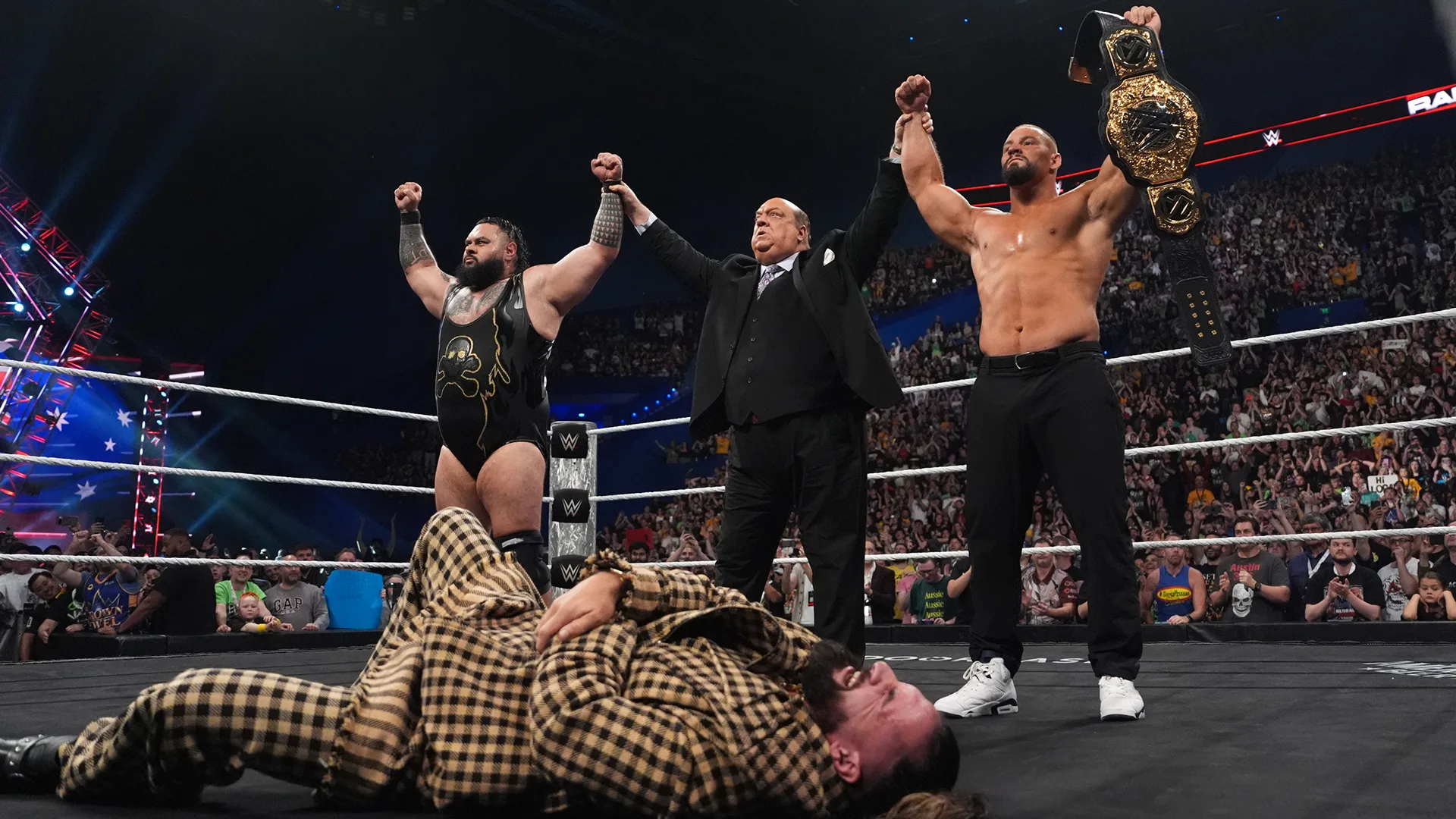 The Vision se volta contra Seth Rollins no WWE Raw