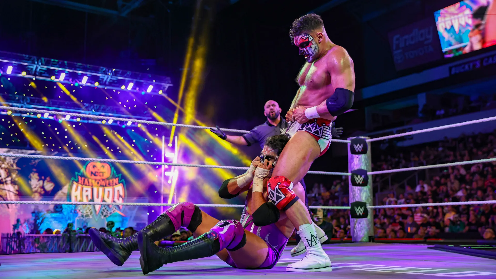 Resultados do WWE NXT Halloween Havoc 2025
