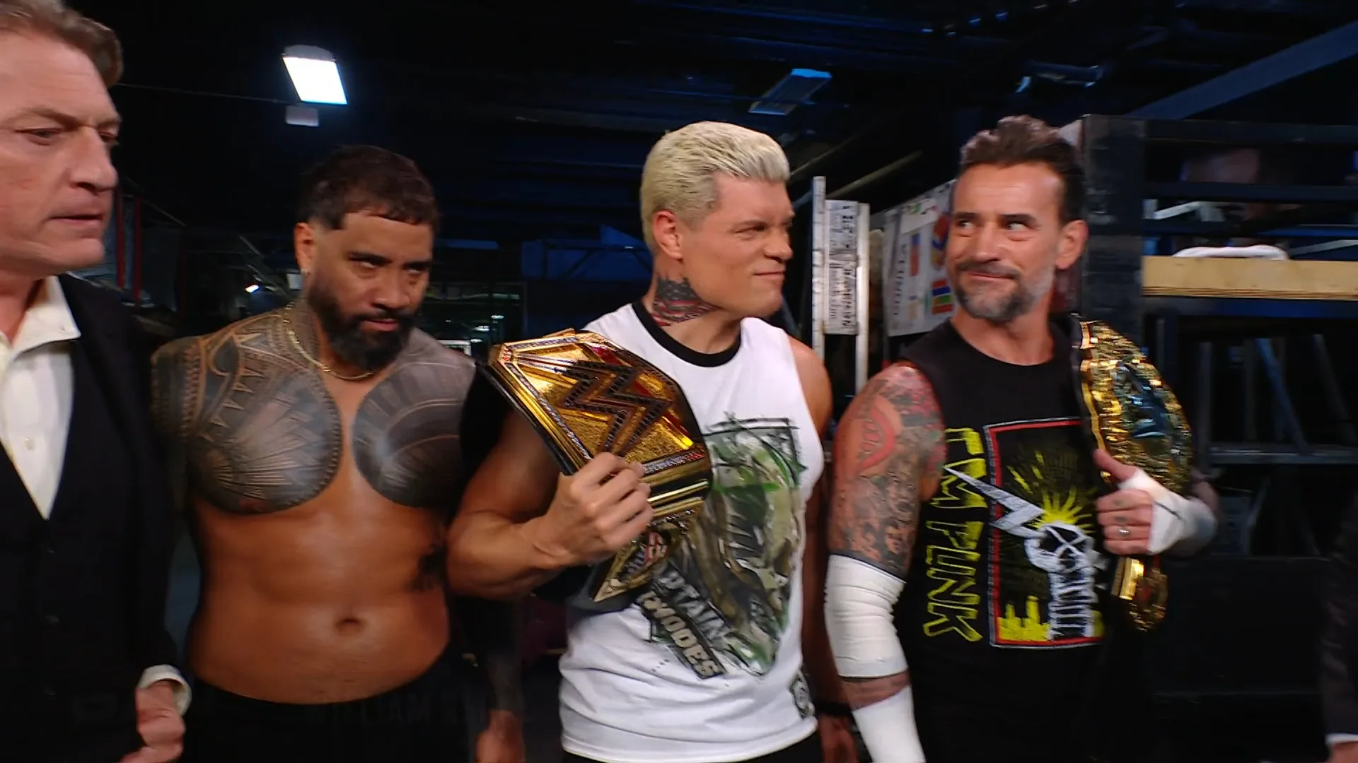 Cody Rhodes, CM Punk e Jey Uso se unem; WarGames anunciado no Raw