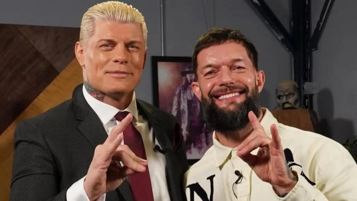 Cody Rhodes e Finn Bálor compartilham método de treino incomum: cigarro