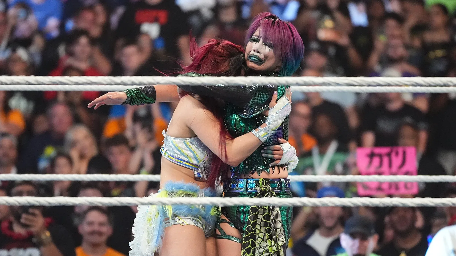 Status de Asuka na WWE permanece incerto após Backlash
