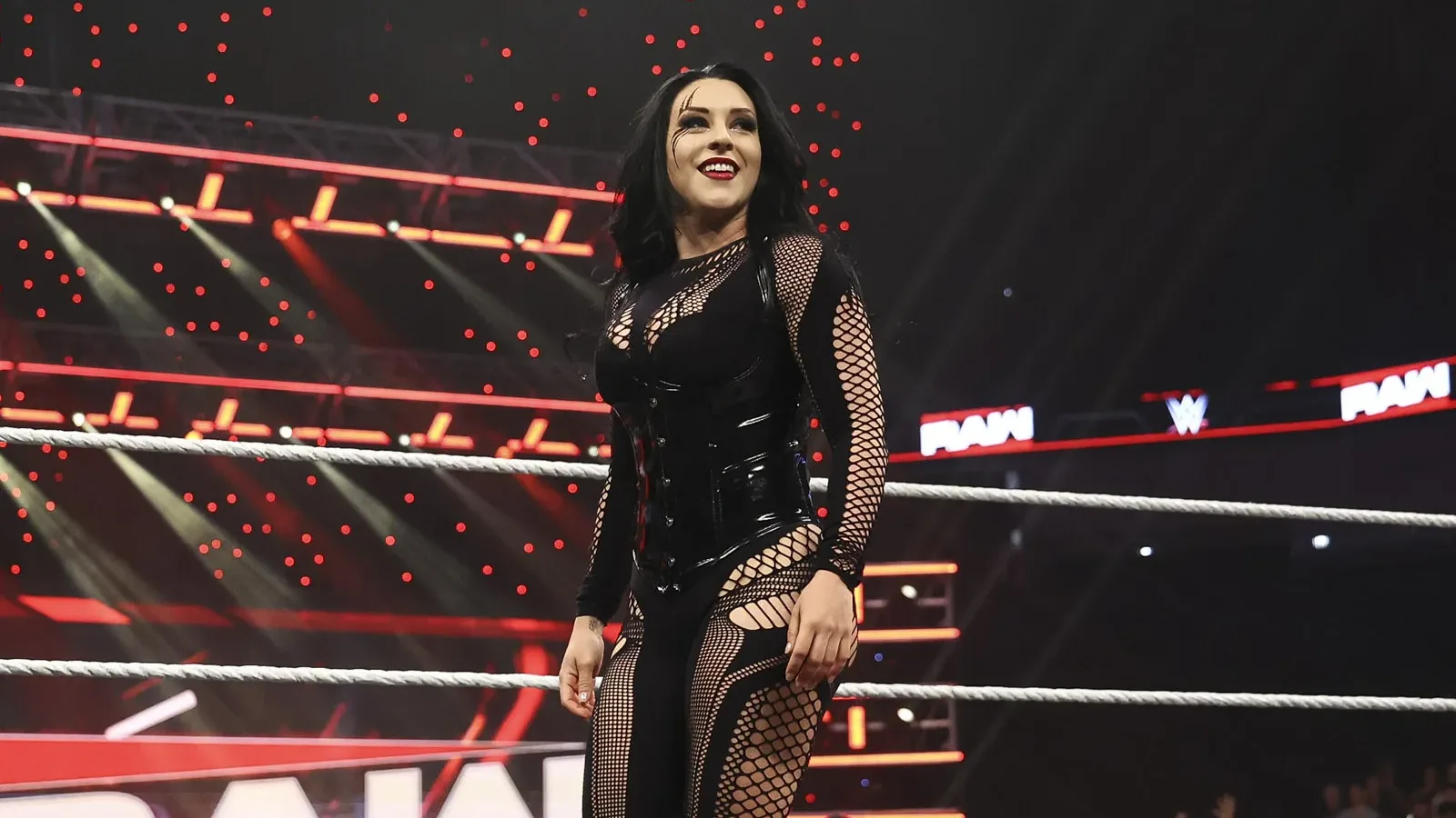 Bastidores dos retornos surpresa de Stephanie Vaquer e Big Cass no WWE Raw